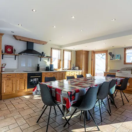 4 Etoiles 13 Pers. A - Grande Terrasse, Garage, Wifi, Arret Skibus A Proximite - Fr-1-437-81